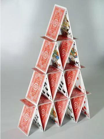 纸牌塔 吃瓜,吃瓜群众揭秘牌局背后的秘密